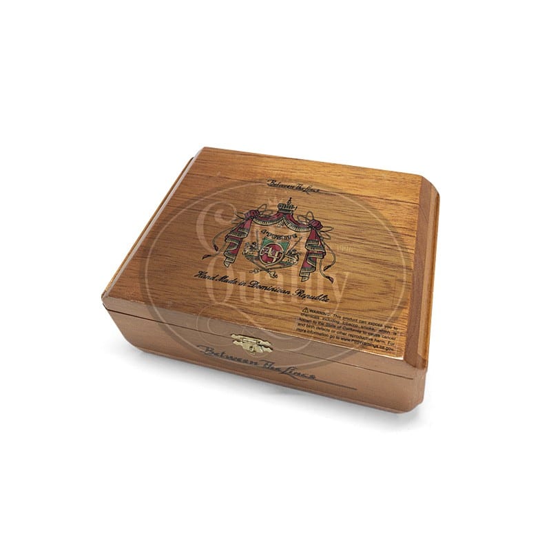 Arturo Fuente Between The Lines 02