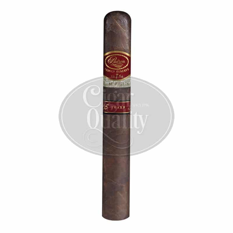 Padron Family Reserve 45 years 02