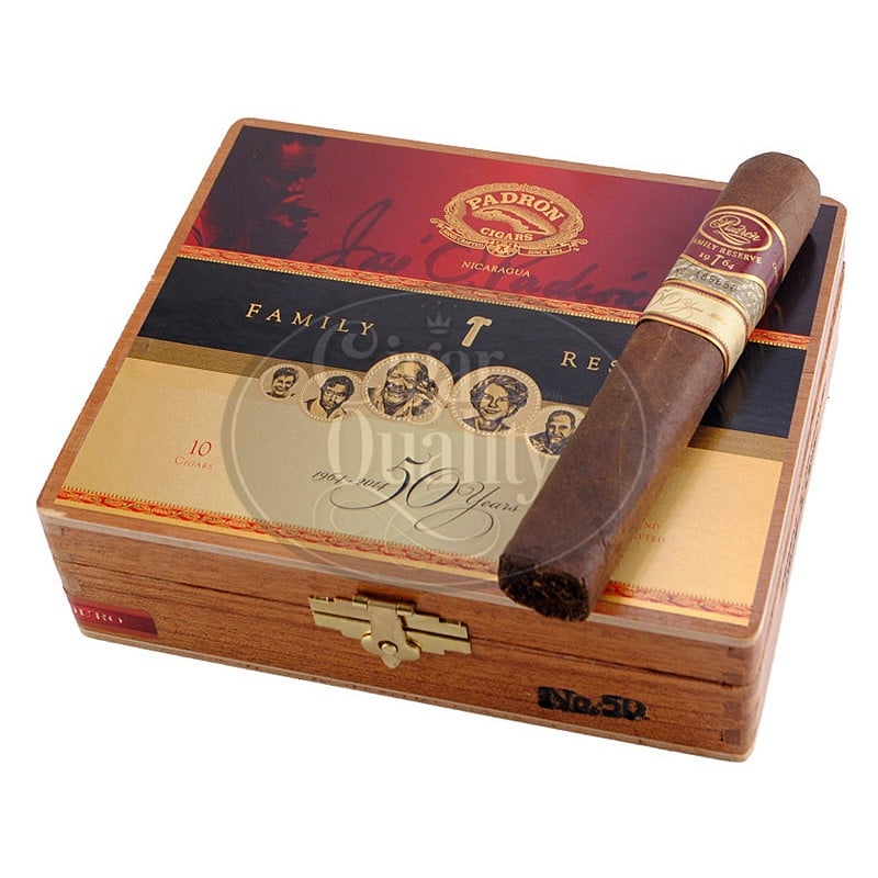 Padron Family Reserve 50 years 01