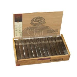 20220926102641 padron series 2000 maduro 26 1.jpg
