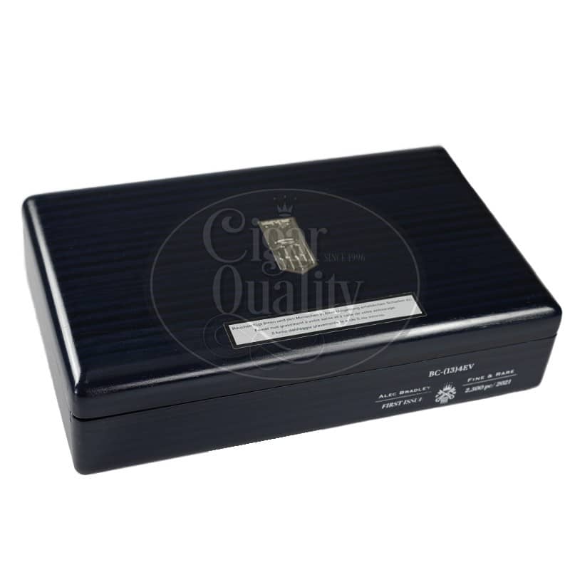 20221104033318 alec bradley fine rare 2021 10 3.jpg