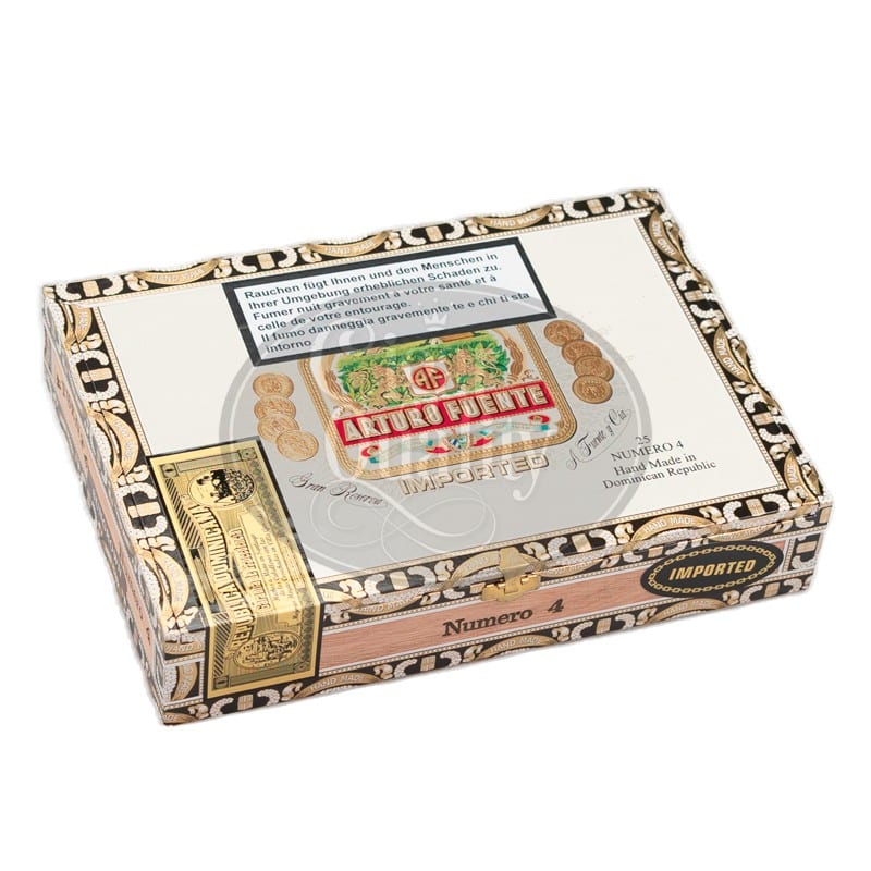 20221116045420 arturo fuente n°4 sungrown 25 3.jpg