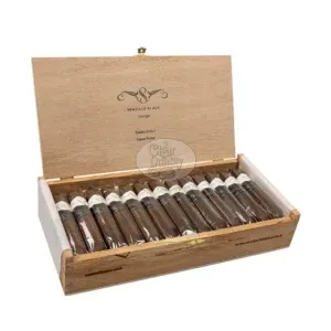 Sencillo Black Piramide No br backup webp