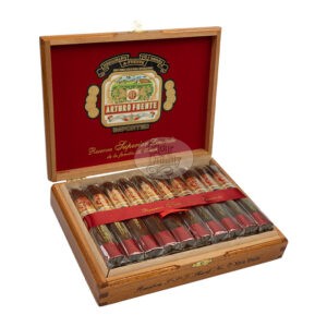 A Fuente Shark No Xtra Viejo cigares jpg